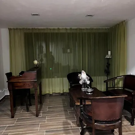 ренесанс Вилла Костенец