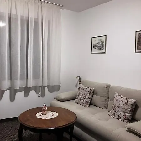 ренесанс Вилла